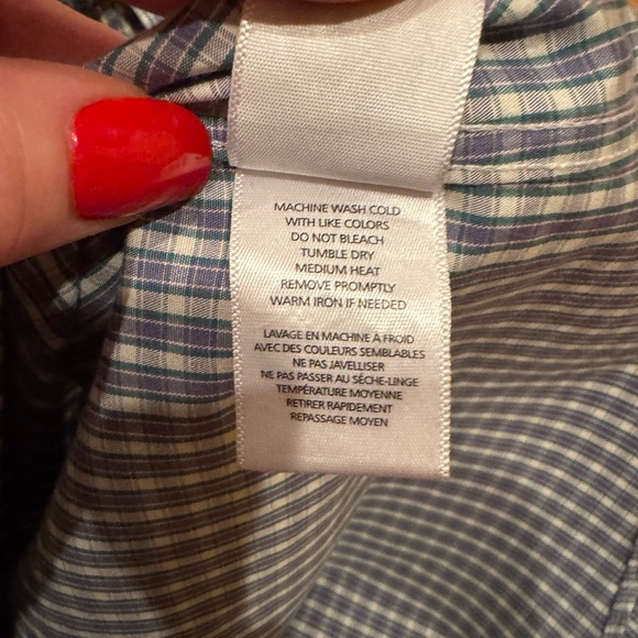 Untuckitit Button Down Slim Fit - Picture 5 of 7